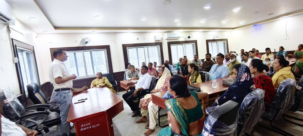 वीरगञ्जमा वडा सदस्यहरूसँग कार्यवाहक नगर प्रमुख आलमको अन्तरक्रिया, विकास र सुशासनमा जोड